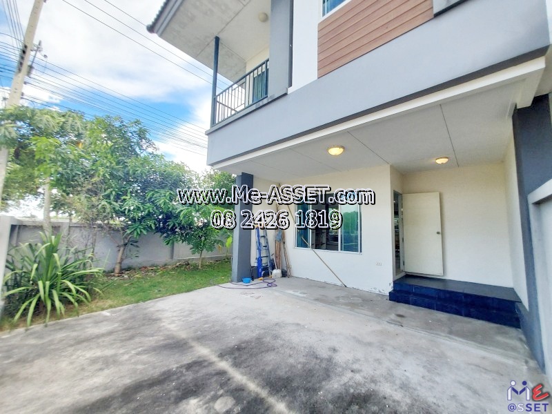 ขายทาวน์โฮมหลังมุมติดถนนเมน ย่าน เลียบคลองพระอุดม ซอยวัดท่าเกวียน คลองบางไผ่ วัดทองสะอาด ลาดหลุมแก้ว : ม.บ้านสวนธนาการ์เด้น : 2 ชั้น 40 ตร.วา