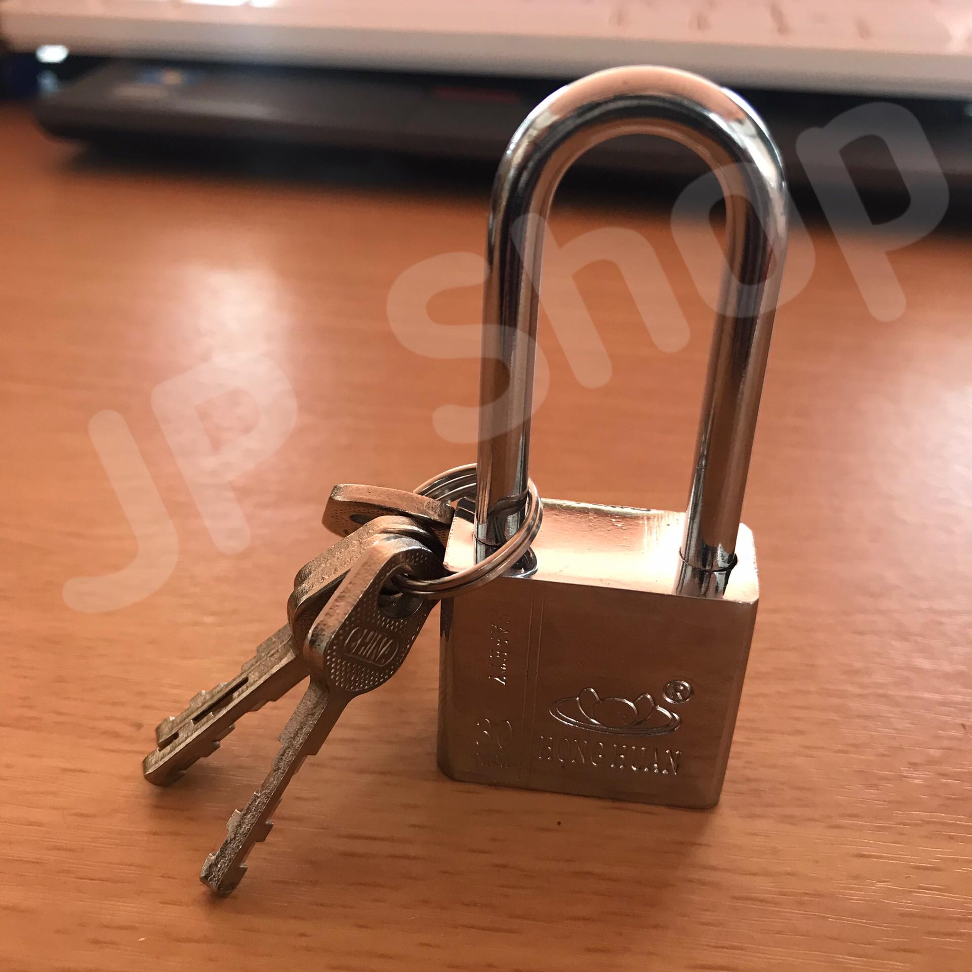 กุญแจล็อคบ้าน ล็อคครัว ล็อคอเนประสงค์ 30 มม. ล็อคแน่นหนา คงทน ราคาถูก สนใจสั่งซื้อได้เลย ห่วงยาว #6971342321136