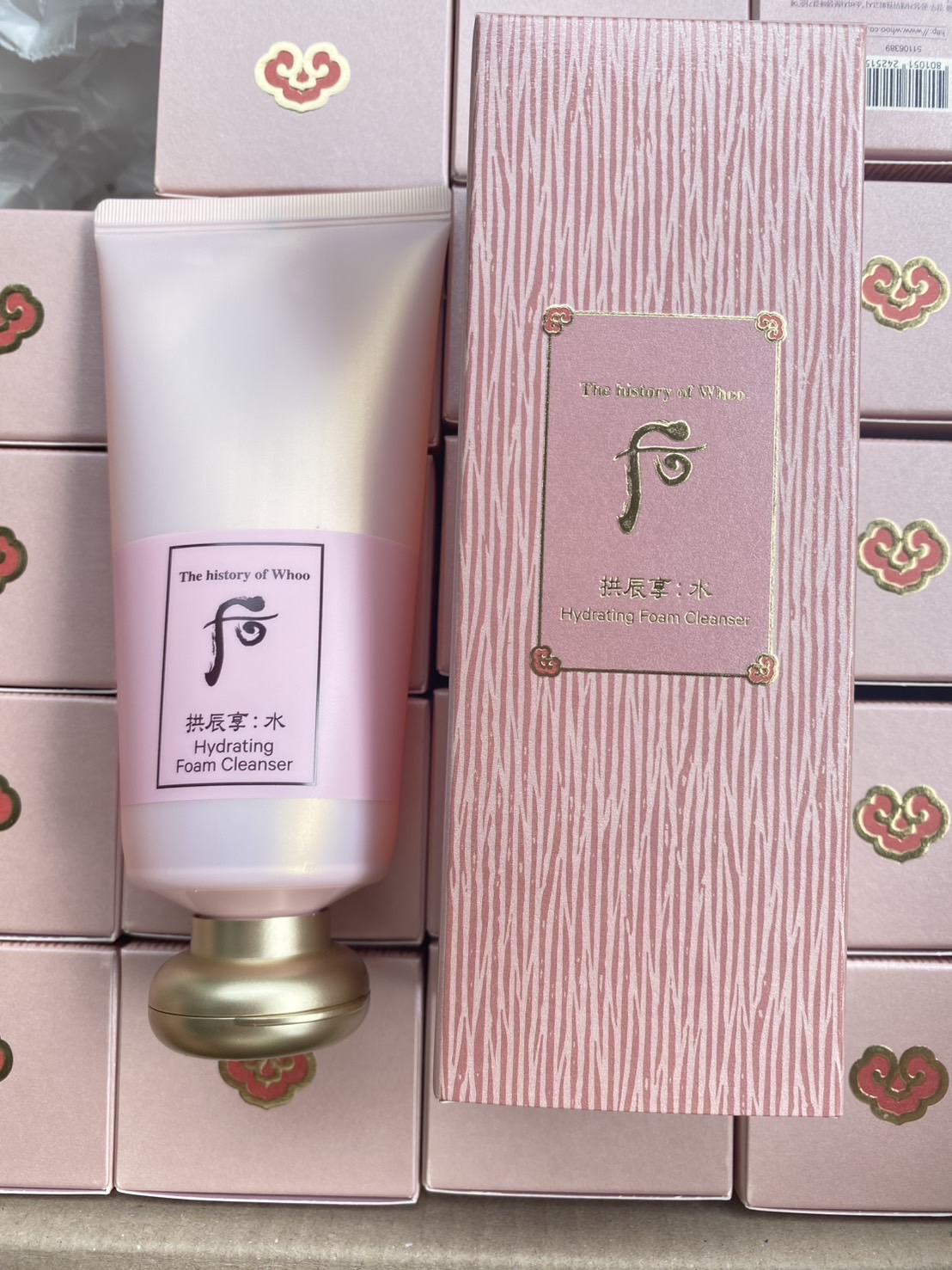 The History Of Whoo Hydrating Foam Cleanser 180ml.โฟมล้างหน้าสูตรให้ความชุ่มชื้น + กระชับรูขุมขน