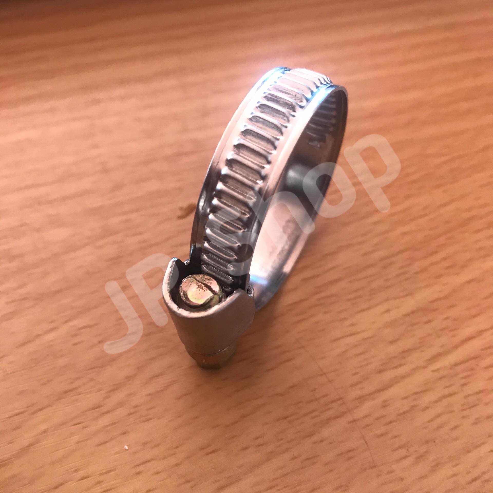 เข็มขัดรัดท่อสแตนเลส ปลอกรัดสแตนเลส 20-32 มม. สาย รัด ท่อ ส แตน เลส กิ๊บ รัด ท่อ ส แตน เลส ปลอก รัด ท่อ ส แตน เลส อย่างดี #2032