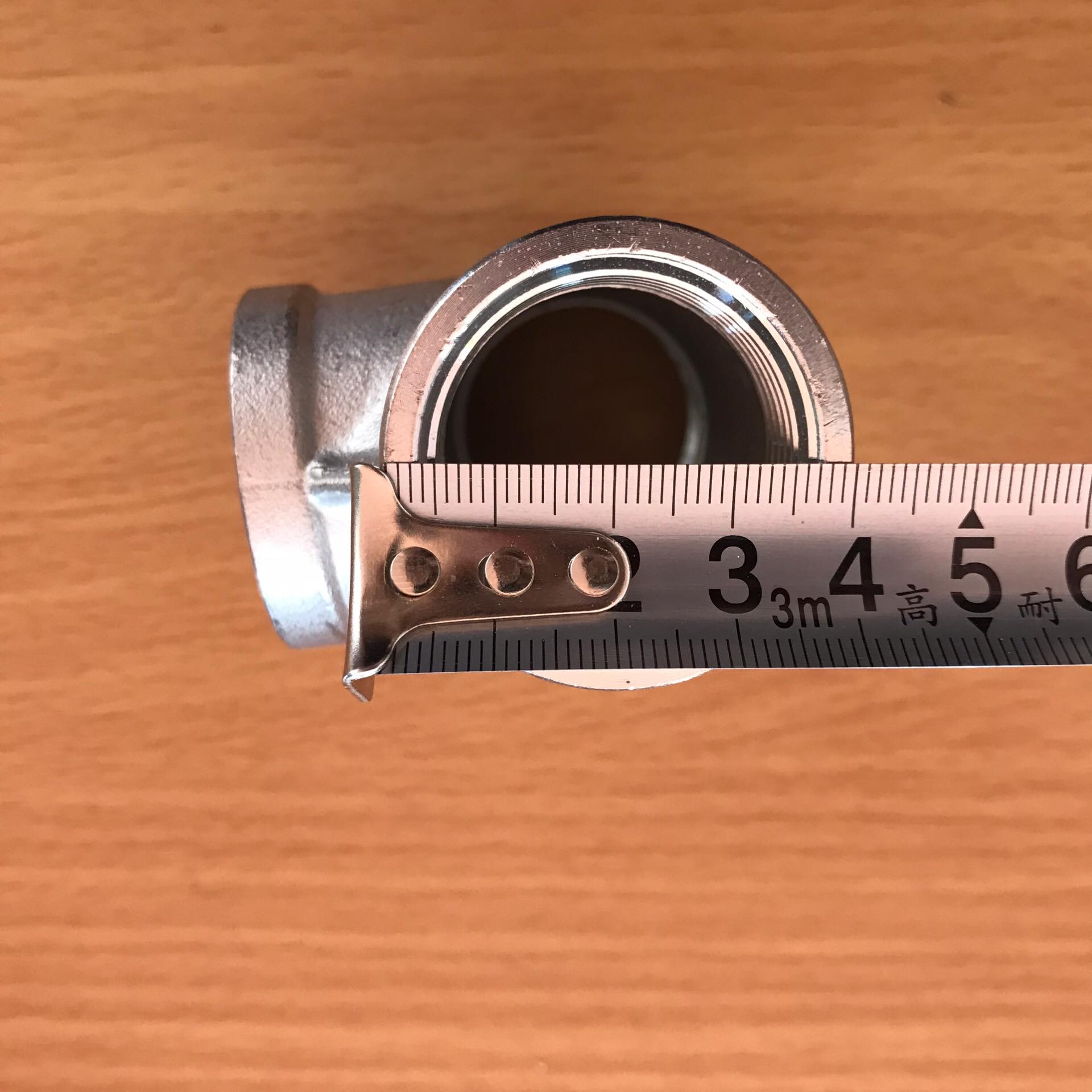 ข้อต่อสามทางสแตนเลส 304 ขนาด 1 นิ้ว (Stainless Steel Tee 304, 1" Female Thread (Tee F/F/F) #2851