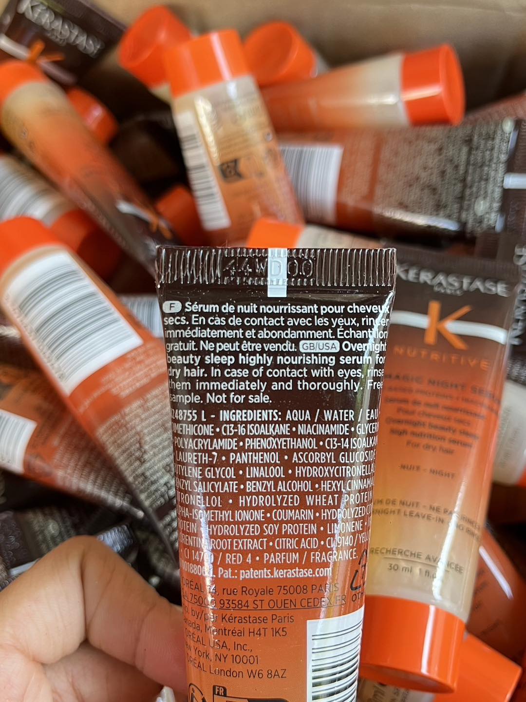 Kerastase 8H Magic Night Serum 30ml. เซรั่มบำรุงผม (1หลอด)