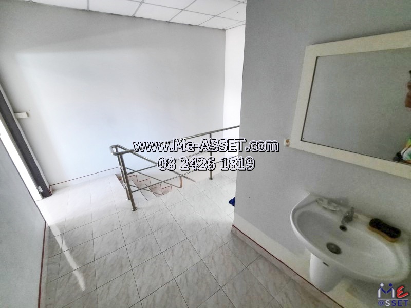 ขายทาวน์เฮ้าส์ ย่าน สถานีรถไฟหนองปลิง ซอยหนองปลิงรวมใจ30 อำเภอเมือง นครสวรรค์ : ใกล้ อบต.หนองปลิง : 2 ชั้น 18.5 ตร.วา