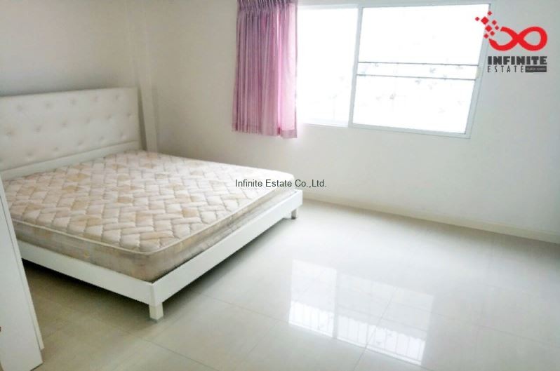 ขายทาวน์โฮม ม.เฟรชวิลล่า ถ.นวมินทร์ 163 แขวงนวลจันทร์ เขตบึงกุ่ม กรุงเทพฯ / พื้นที่ 3 ชั้น 20.2 ตารางวา