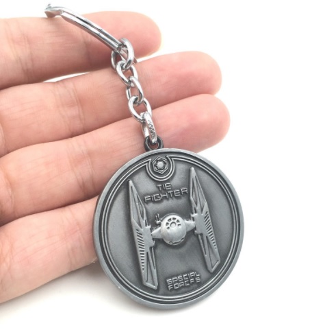 พวงกุญแจ โลหะ เหรียญ TIE Fighter สีเทา - Star Wars Keychain