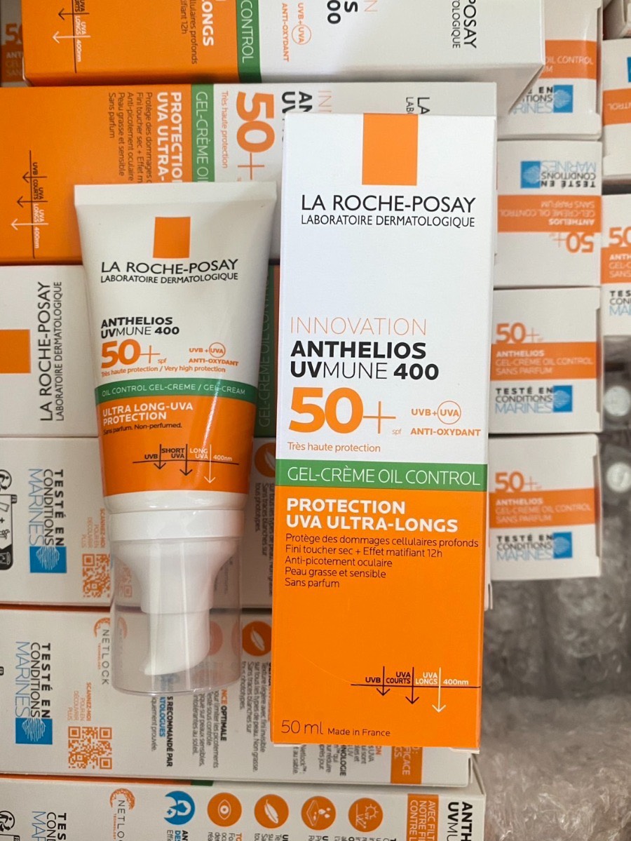 รุ่นใหม่ La Roche-Posay Anthelios UVMune 400 Gel-Cream Oil Control 50ml. สูตรเจล สำหรับผิวมัน แถบเขียว ของแท้