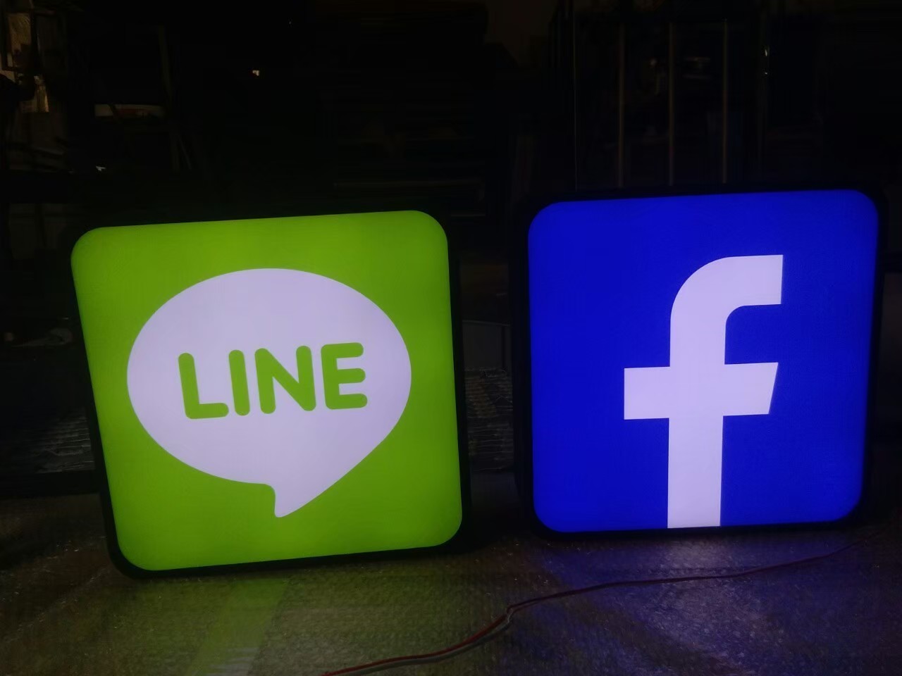 ป้ายกล่องไฟ