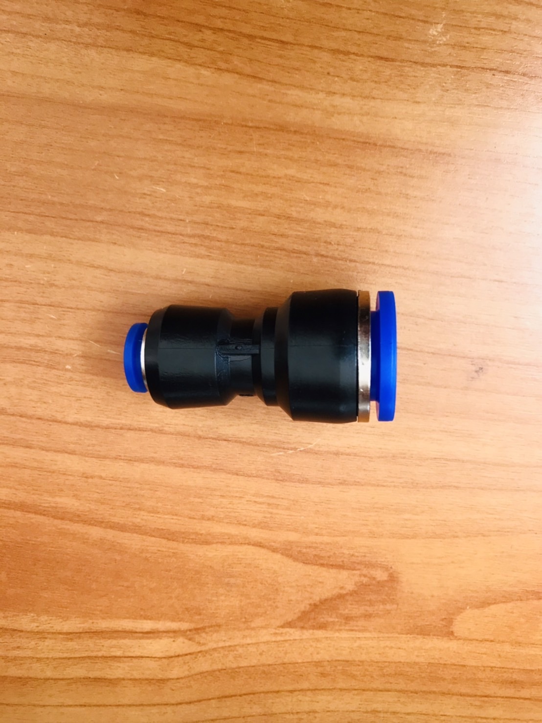 ข้อต่อลมฟิตติ้ง PG 14- 08 mm. ต่อตรงลด #1408