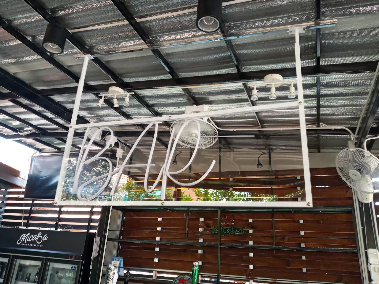 ป้ายไฟนีออน