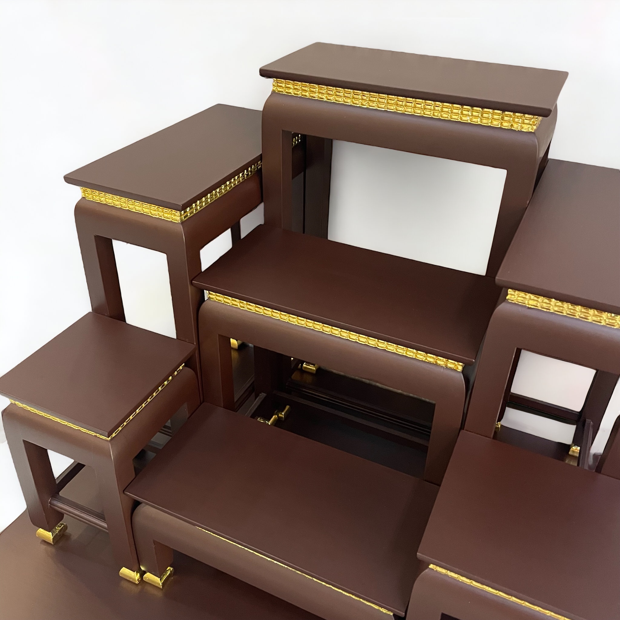 โต๊ะหมู่ 7 หน้า 6 พิกุลน้ำตาล ขาตุ่ม