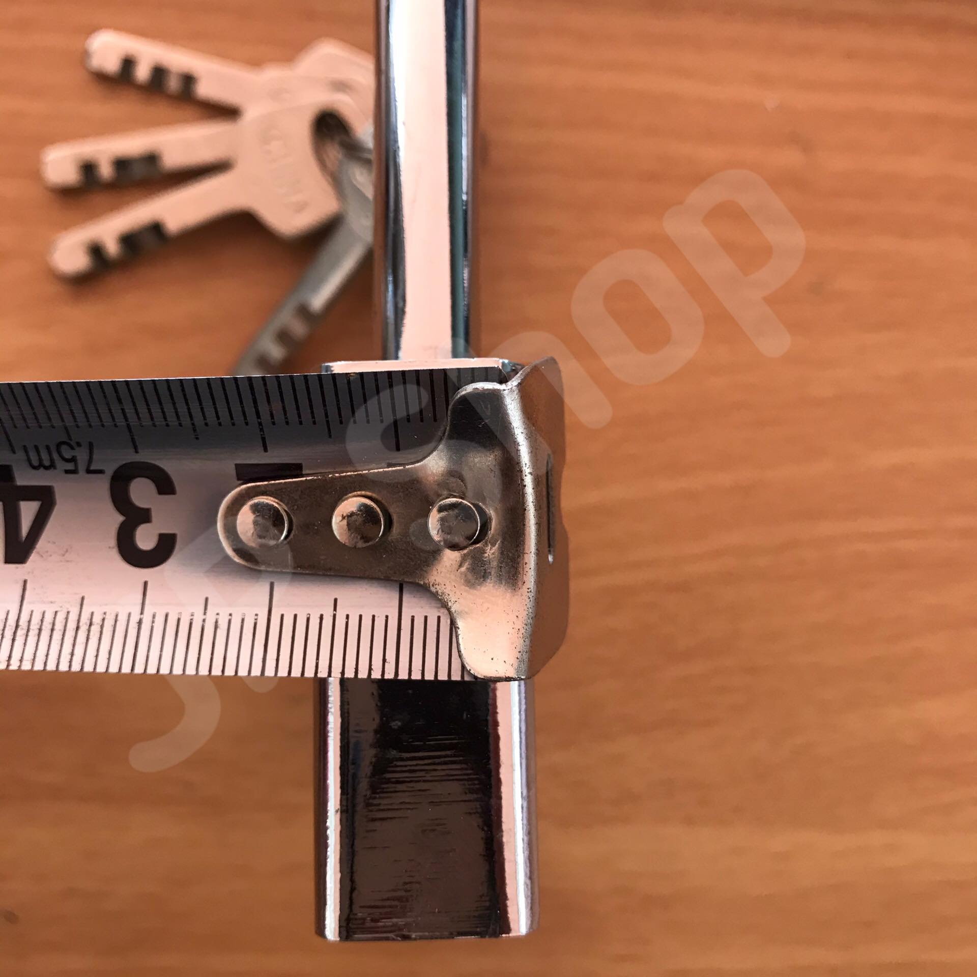 กุญแจล็อคบ้าน ล็อคครัว ล็อคอเนประสงค์ 70 มม. ล็อคแน่นหนา คงทน ราคาถูก สนใจสั่งซื้อได้เลย ห่วงยาว #901