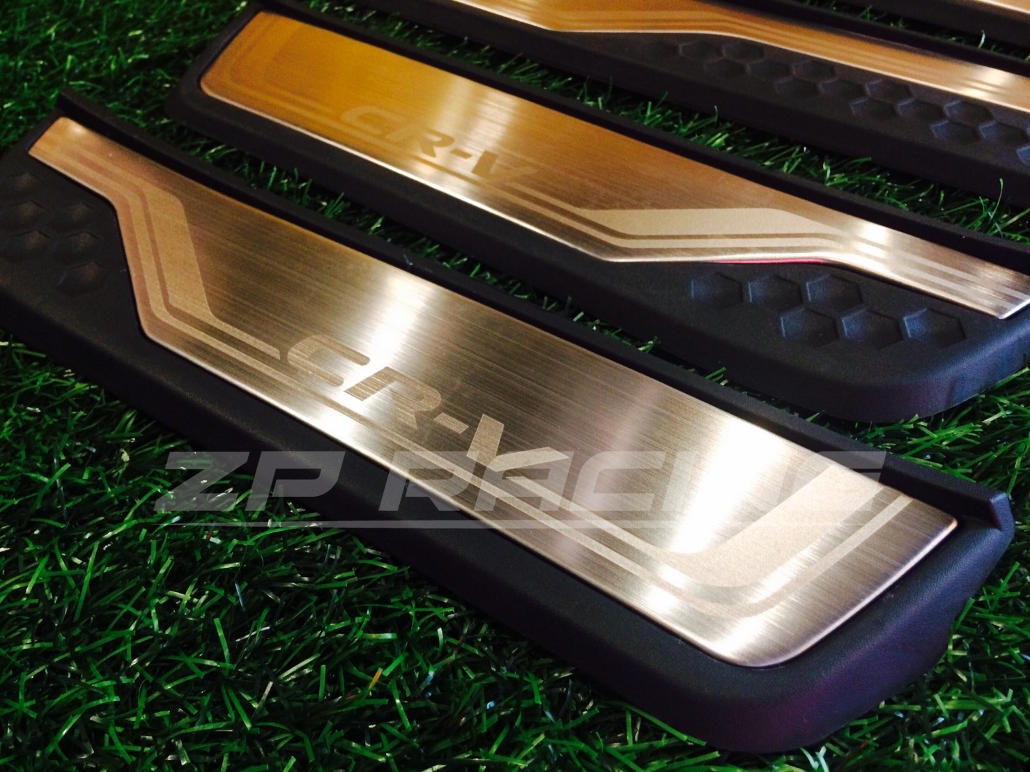 คิ้วบันได [ด้านนอก] CRV Modulo