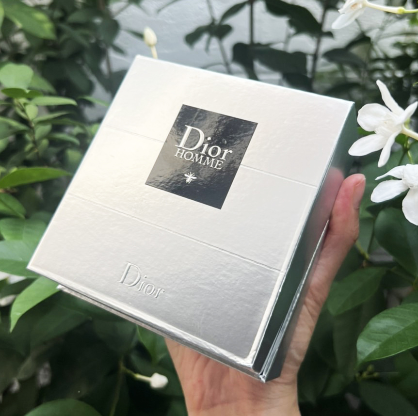 เซต 2 ชิ้น Dior Homme EDT 10ml. + Shower Gel 20ml. ขนาดทดลอง ของแท้