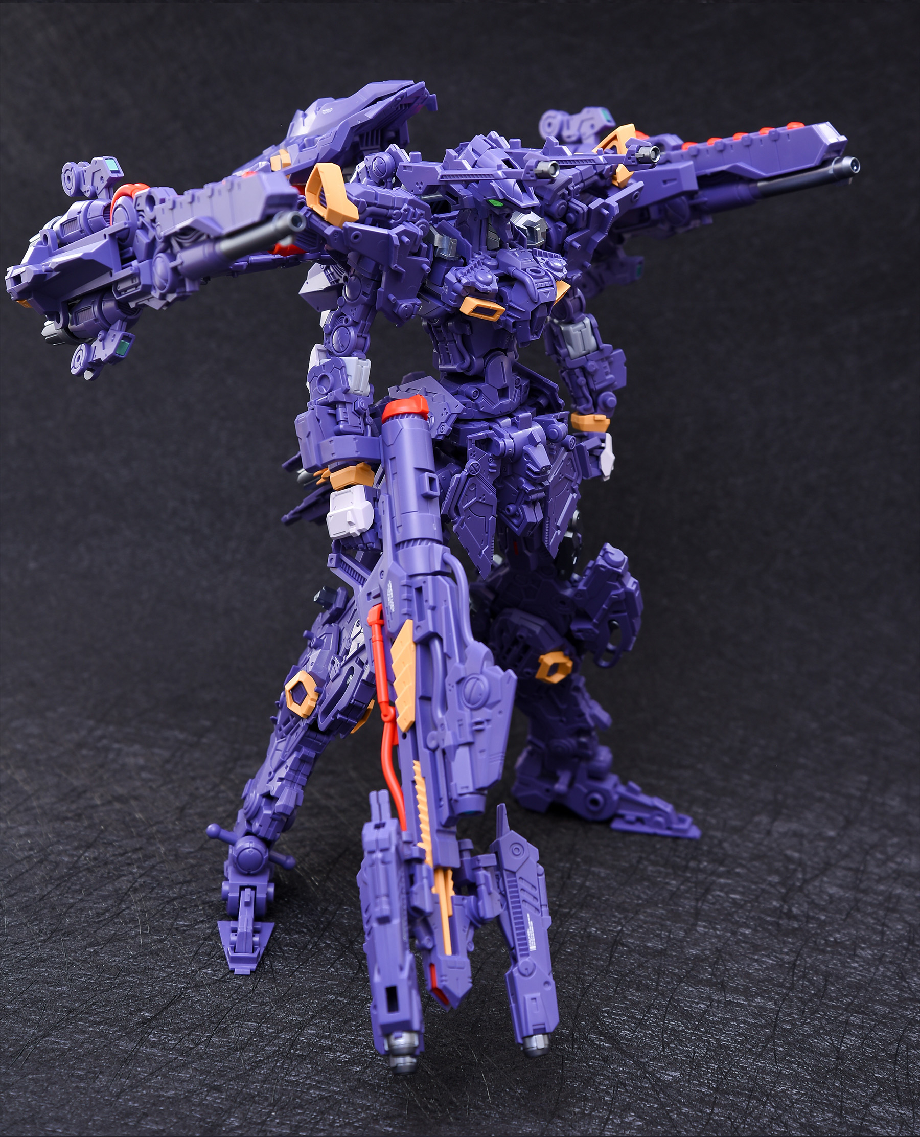 MG 1/100 THUNDERBOLT [INERA+]