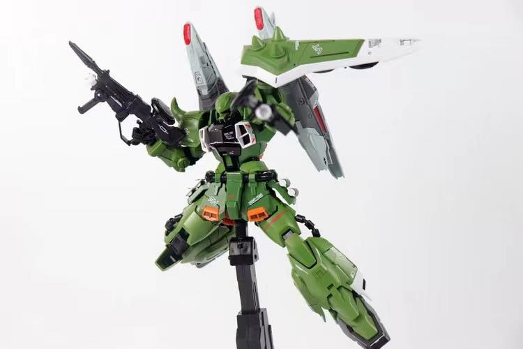 MG 1/100 Blaze Zaku Phantom [Huanying]