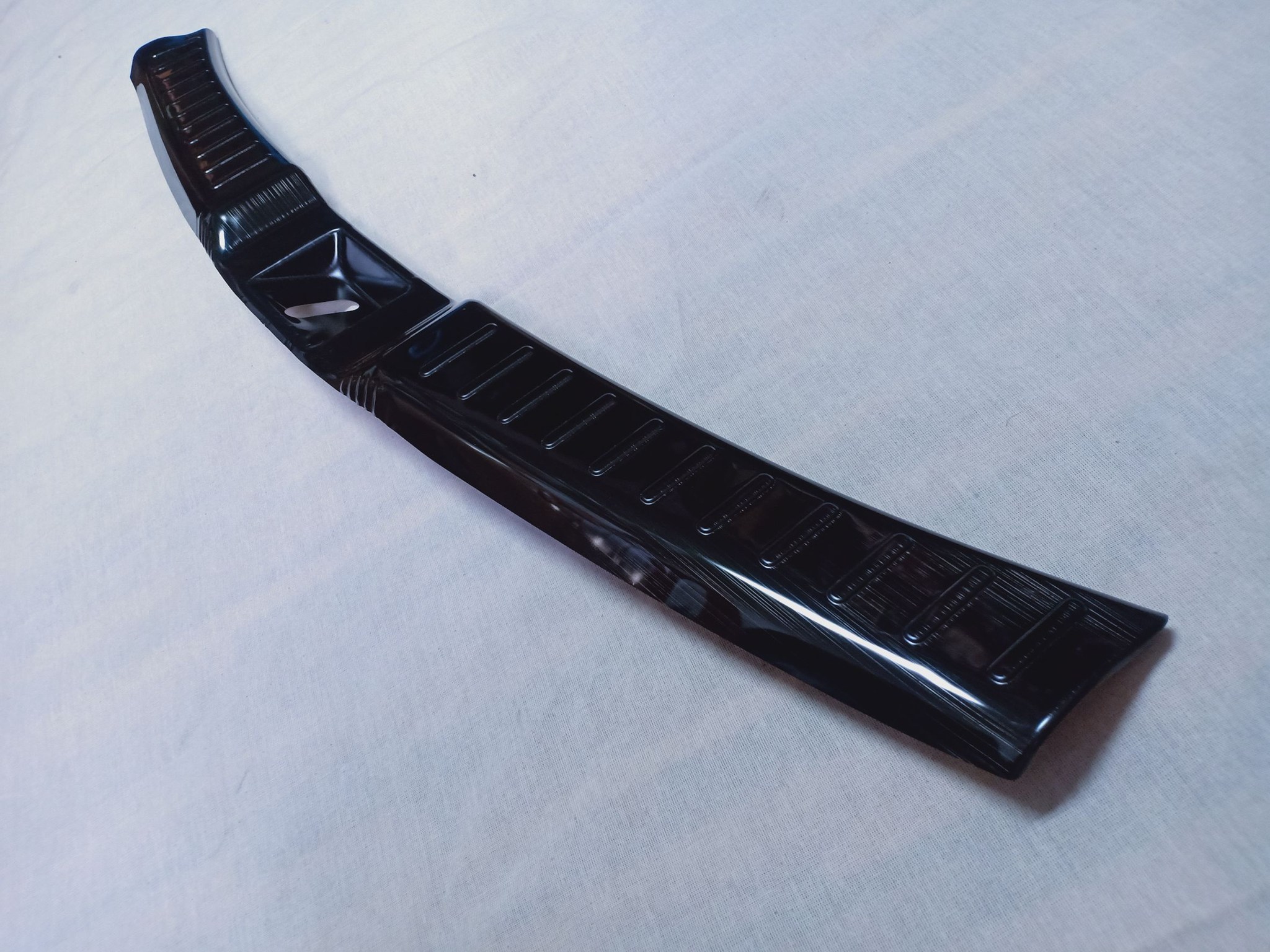 เพลทกันรอยท้ายด้านใน CR-V G5