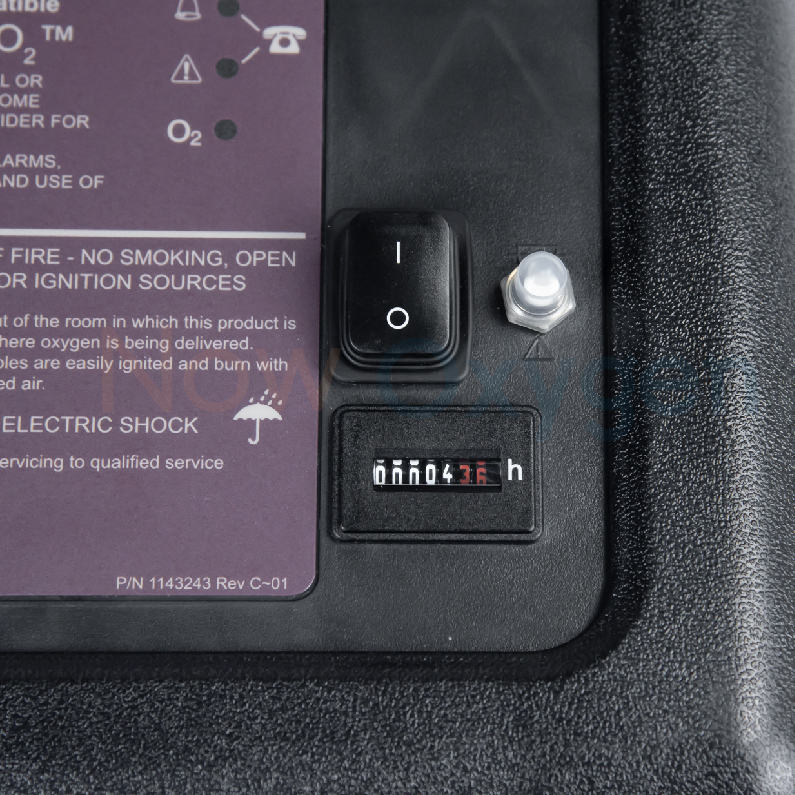 ตู้พักฟื้นสัตว์ขนาด 60*60 ซม. จับคู่กับเครื่องผลิตออกซิเจนขนาด 9 ลิตร Invacare Platinum 9