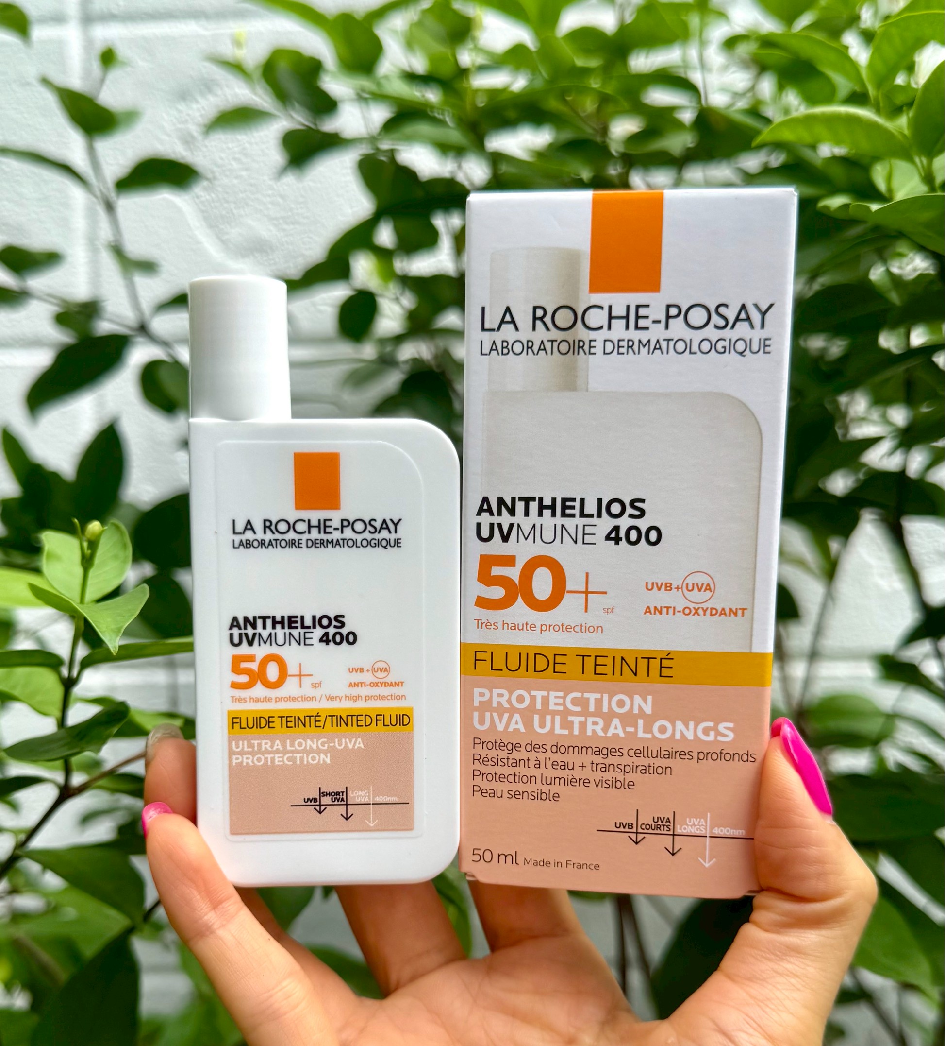La Roche-Posay Anthelios UVmune 400 Tinted Fluid SPF50+ PA++++ (50ml.) ครีมกันแดดเนื้อสีทิ้น