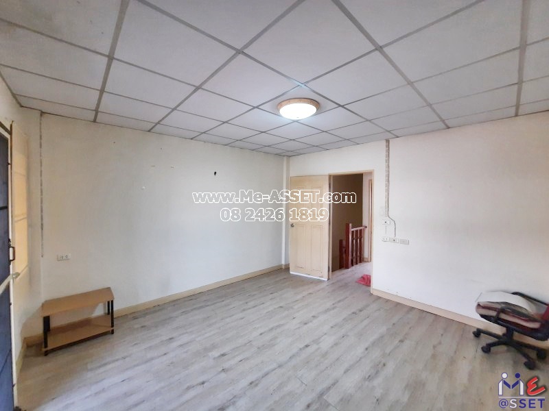 ขายทาวน์เฮ้าส์ ย่าน เคหะร่มเกล้า ราษฎร์พัฒนา น้อมเกล้า : พูนสินธานี 3 / 2 ชั้น 17 ตารางวา