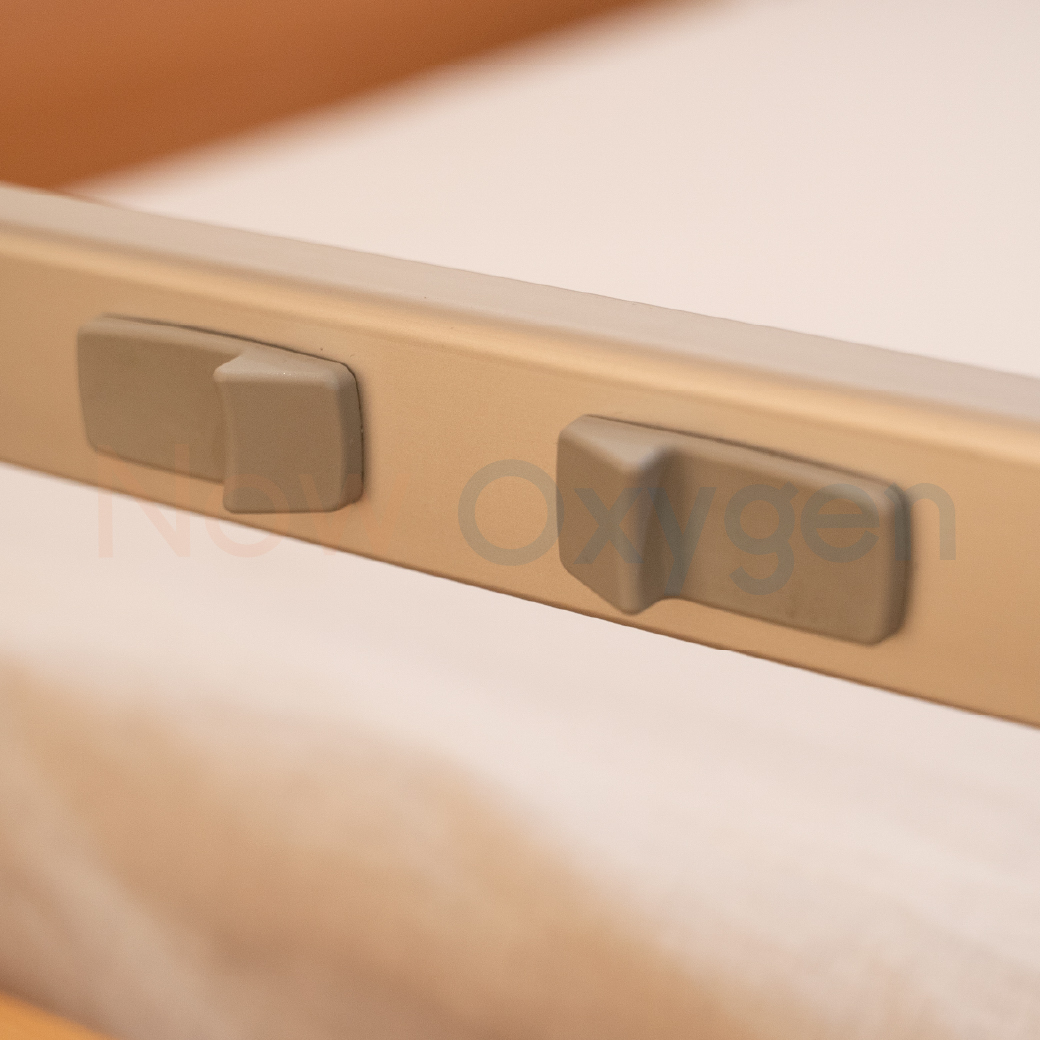 เตียงผู้ป่วยสูงอายุไฟฟ้า ดีไซน์แบบไม้ 7 ฟังก์ชั่น ยี่ห้อ HAELVOET รุ่น Lago Care รับประกันศูนย์ไทย 6 ปี