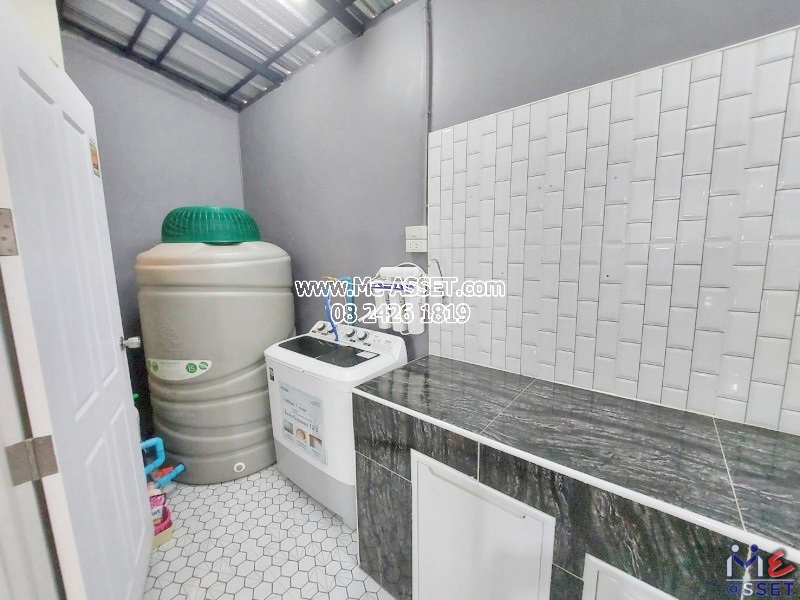 ขายและเช่า ทาวน์โฮม ย่าน คลองพระอุดม คลองข่อย วัดท่าเกวียน วัดทองสะอาด ลาดหลุมแก้ว : บ้านสวนธนาการ์เด้น : 2 ชั้น 22.7 ตารางวา