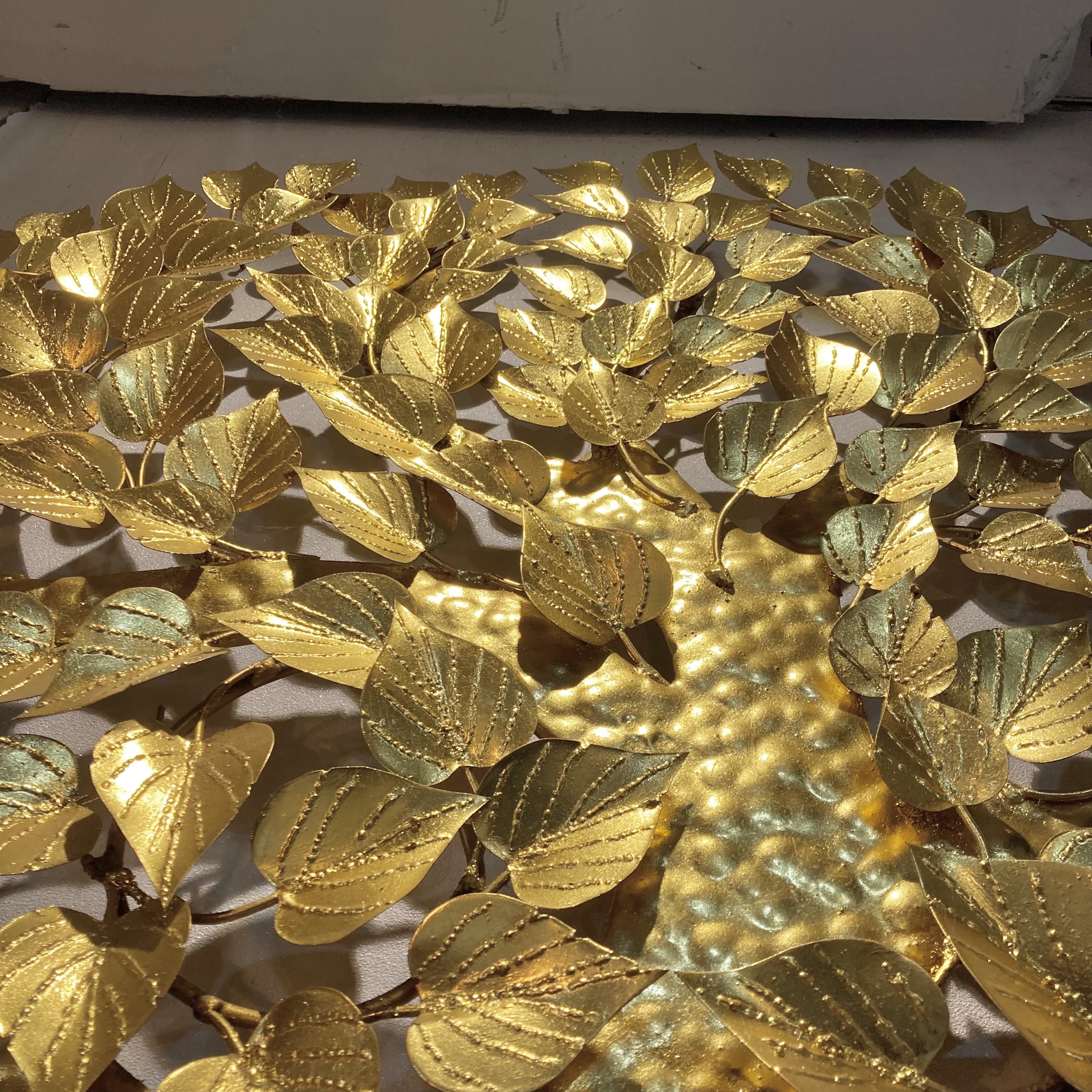 ต้นโพธิ์รัศมีดวงจันทร์ (120x130 cm)