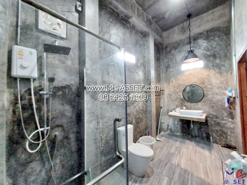 ขายบ้านเดี่ยว พร้อมที่ดิน ย่าน จรเข้สามพัน คงทอง กระจัน อู่ทอง สุพรรณบุรี : ใกล้ปั๊ม ปตท.คงทอง : 1 ชั้น 8-1-3.4 ไร่