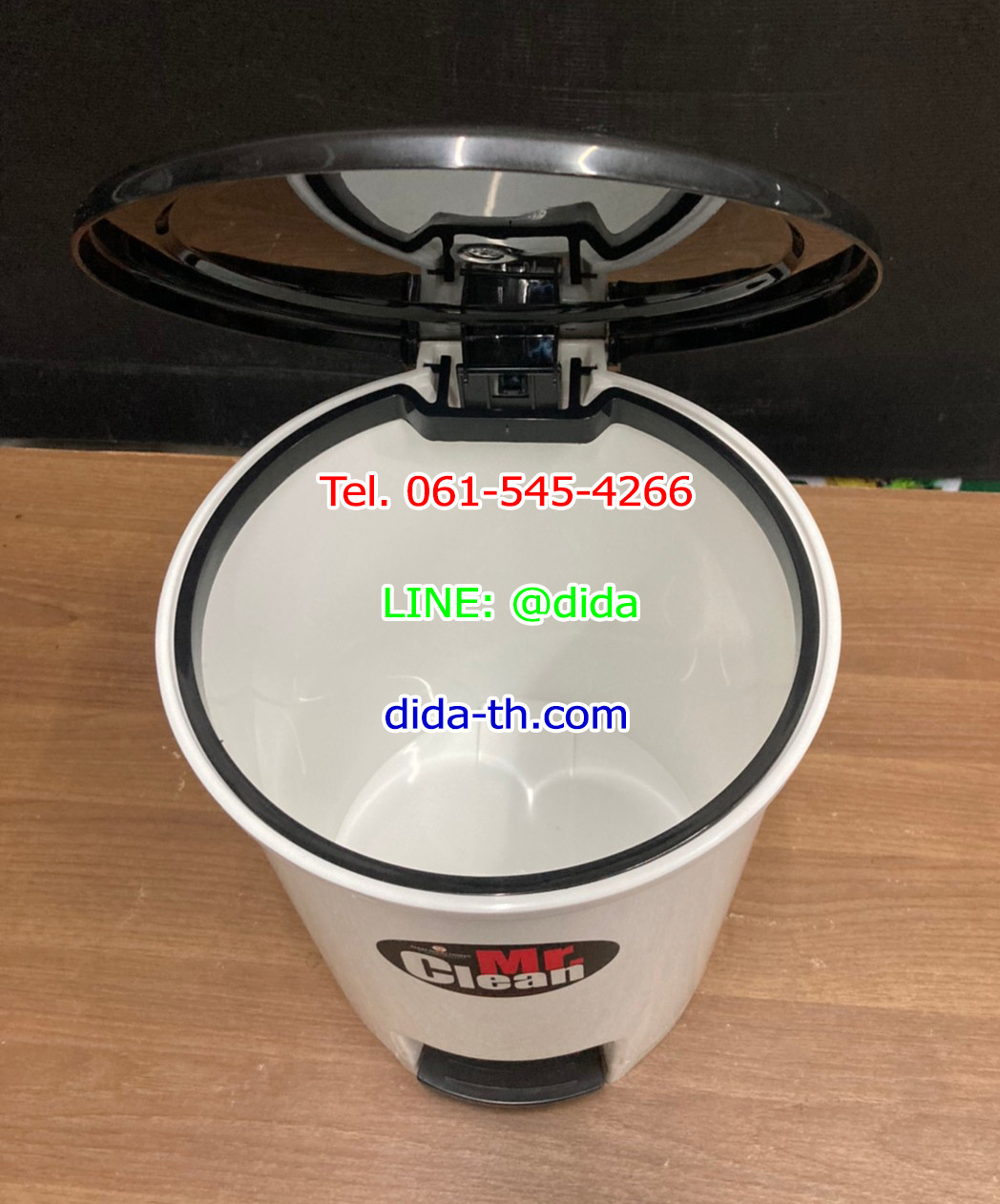 ถังขยะเท้าเหยียบ พลาสติก ทรงกลม 12 ลิตร