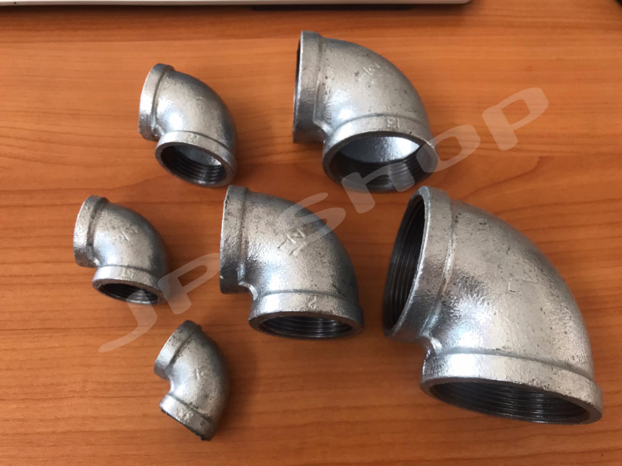 ข้องอประปา90องศา ข้องอเหล็ก อุปกรณ์ประปา ขนาด2นิ้ว,1 1/2นิ้ว,1 1/4นิ้ว,1นิ้ว,3/4,1/2