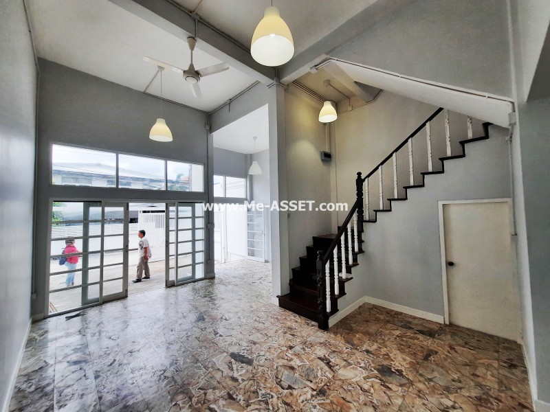 ขายและเช่า ทาวน์โฮมใกล้รถไฟฟ้า ย่าน สุทธิสาร ห้วยขวาง ประชาราษฎร์บำเพ็ญ : ถ.สุทธิสาร ซ.อุดมเกียรติ : 3 ชั้น 25.5 ตารางวา