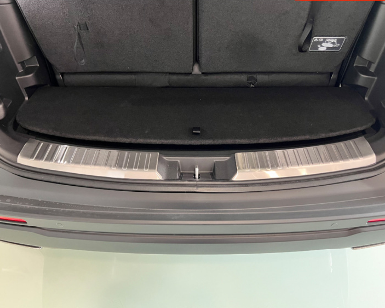 เพลทกันรอยท้ายด้านใน Honda CR-V G6 2023-2026