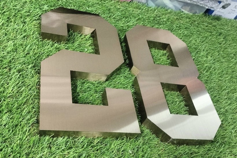 ป้ายอักษรโลหะยกขอบ ป้ายบ้านเลขที่ 28