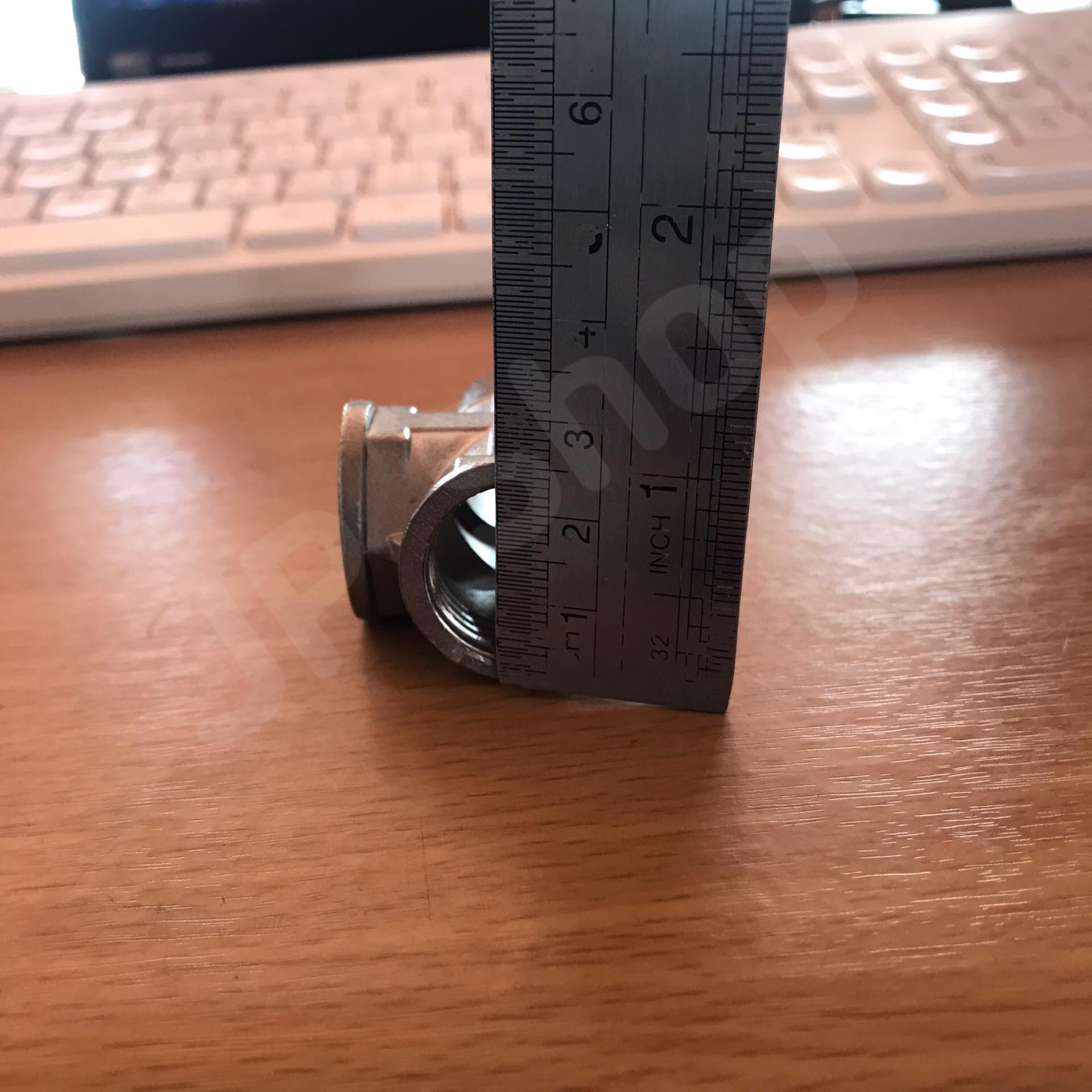 ข้อต่อสามทางสแตนเลส304 เกลียวนอก1 เกลียวใน02 ขนาด 4 หุน #3954