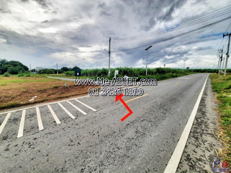 ขายที่ดินเปล่า ย่าน เลียบคลองชลประทาน ม่วงตารศ ห้วยขวาง กำแพงแสน นครปฐม : ใกล้บ้านสวนชมจันทร์ และชวาลันรีสอร์ท : 4 ไร่