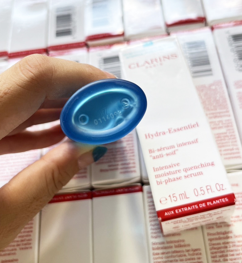 Clarins Hydra Essentiel Bi-phase Serum 15ml. เซรั่มคลาแรงส์ ขวดฟ้า