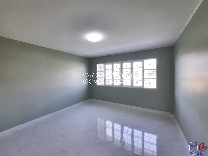 ขายทาวน์เฮ้าส์ รีโนเวทใหม่ ย่าน คูคต ลำลูกกา คลอง2 ปทุมธานี : บุศรินทร์ 2 : 2 ชั้น 21.2 ตารางวา