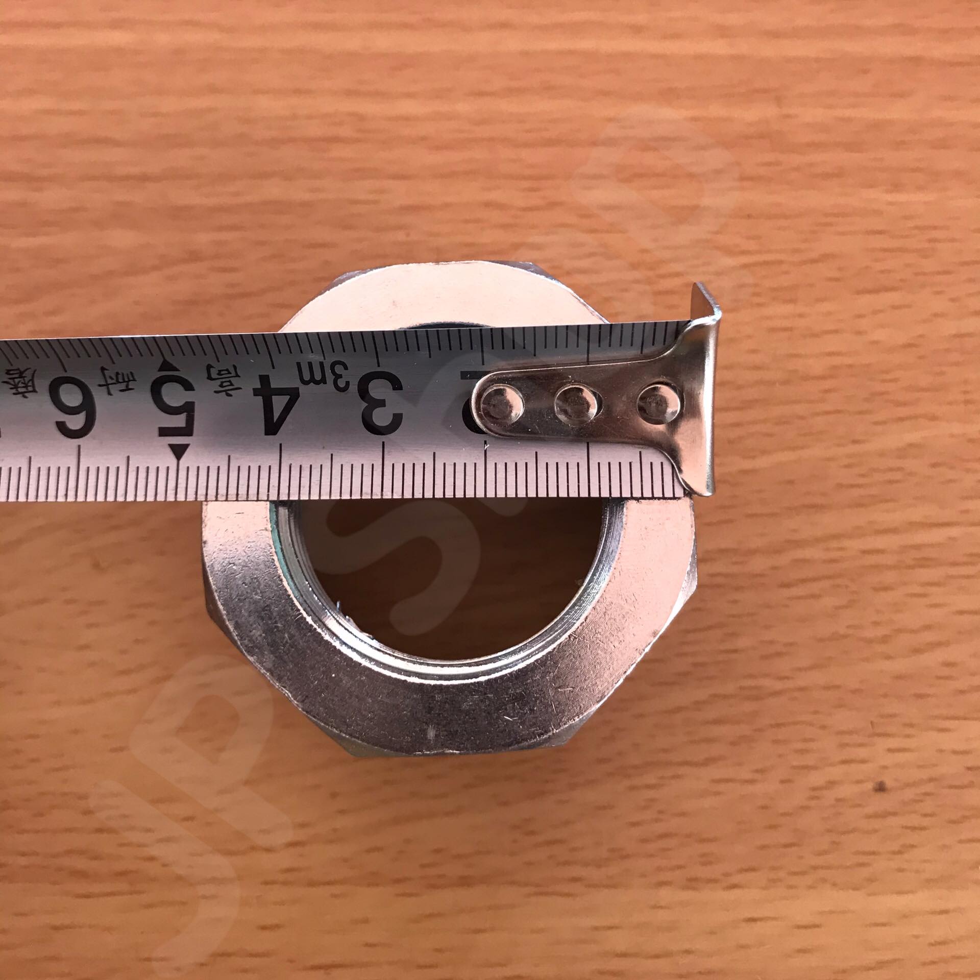 ข้อลดเหลี่ยม 1 1/2 นิ้ว ลด 1 นิ้ว สแตนเลส 304 #0318