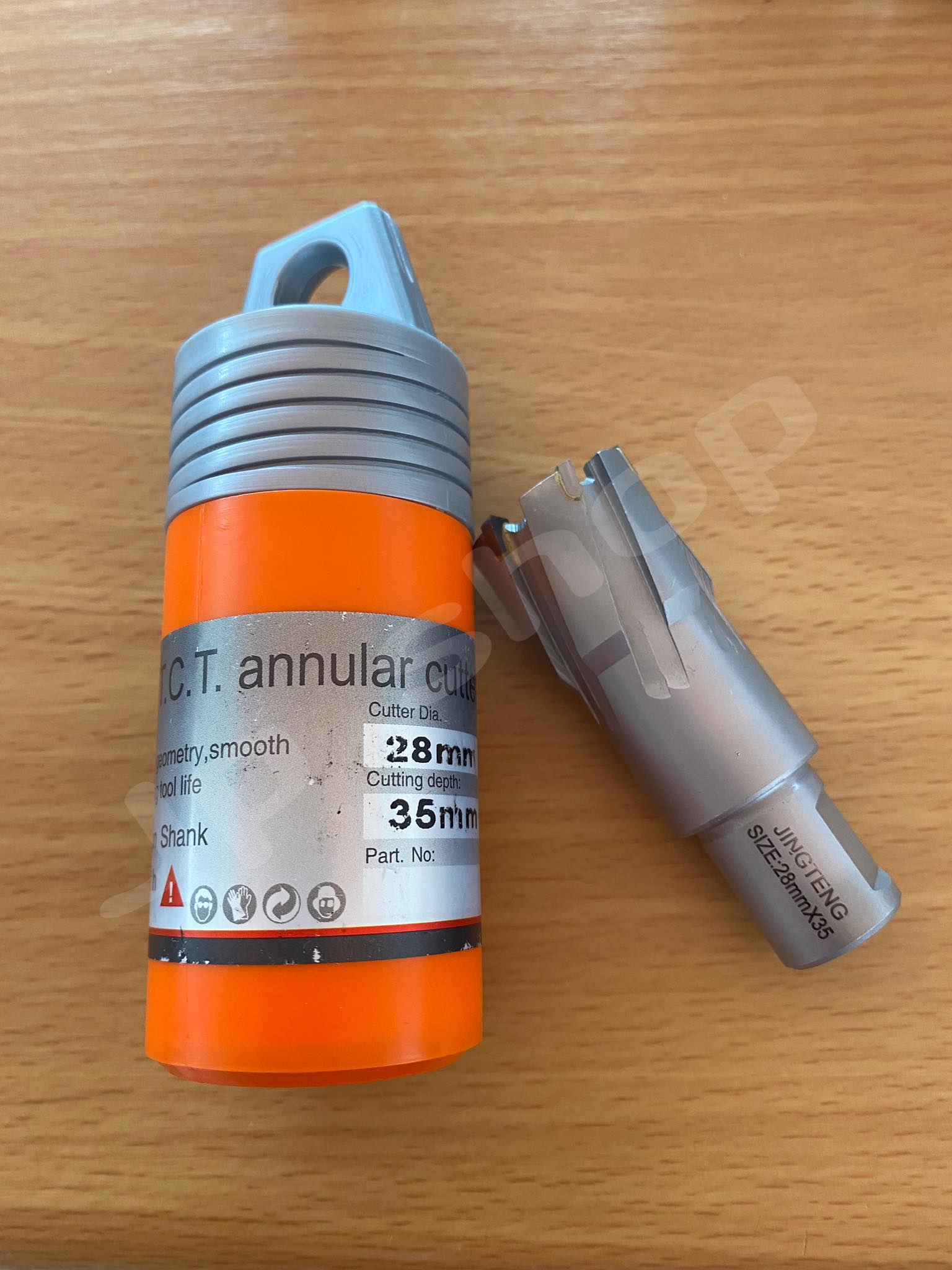 ดอกสว่านเจ็ทบอส แบบโฮลซอว์คาร์ไบสำหรับเจาะเหล็กหนา ด้วยสว่านแม่เหล็กไฟฟ้า ขนาด28*35มม. #2835