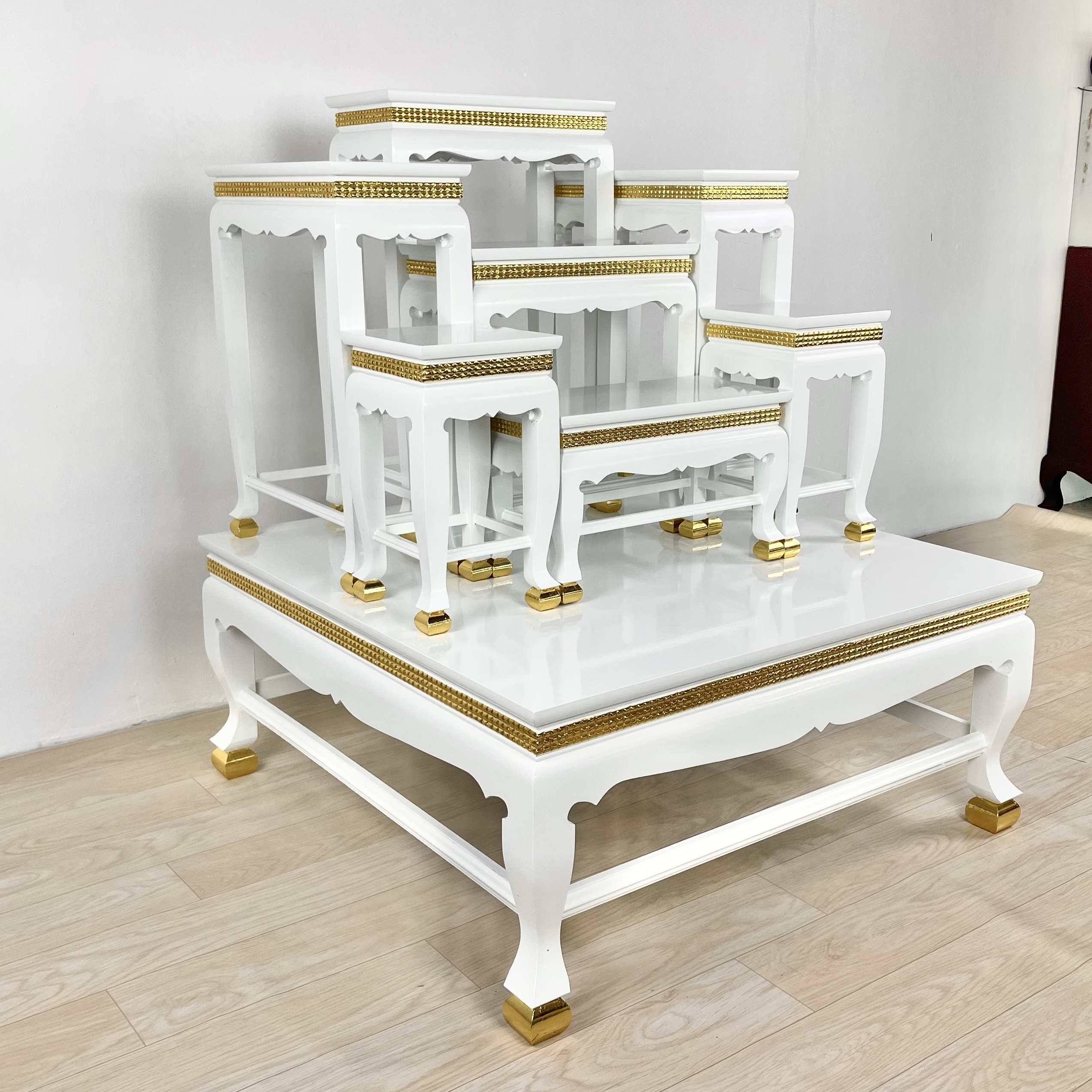 โต๊ะหมู่ 7 หน้า 8 พิกุลขาว