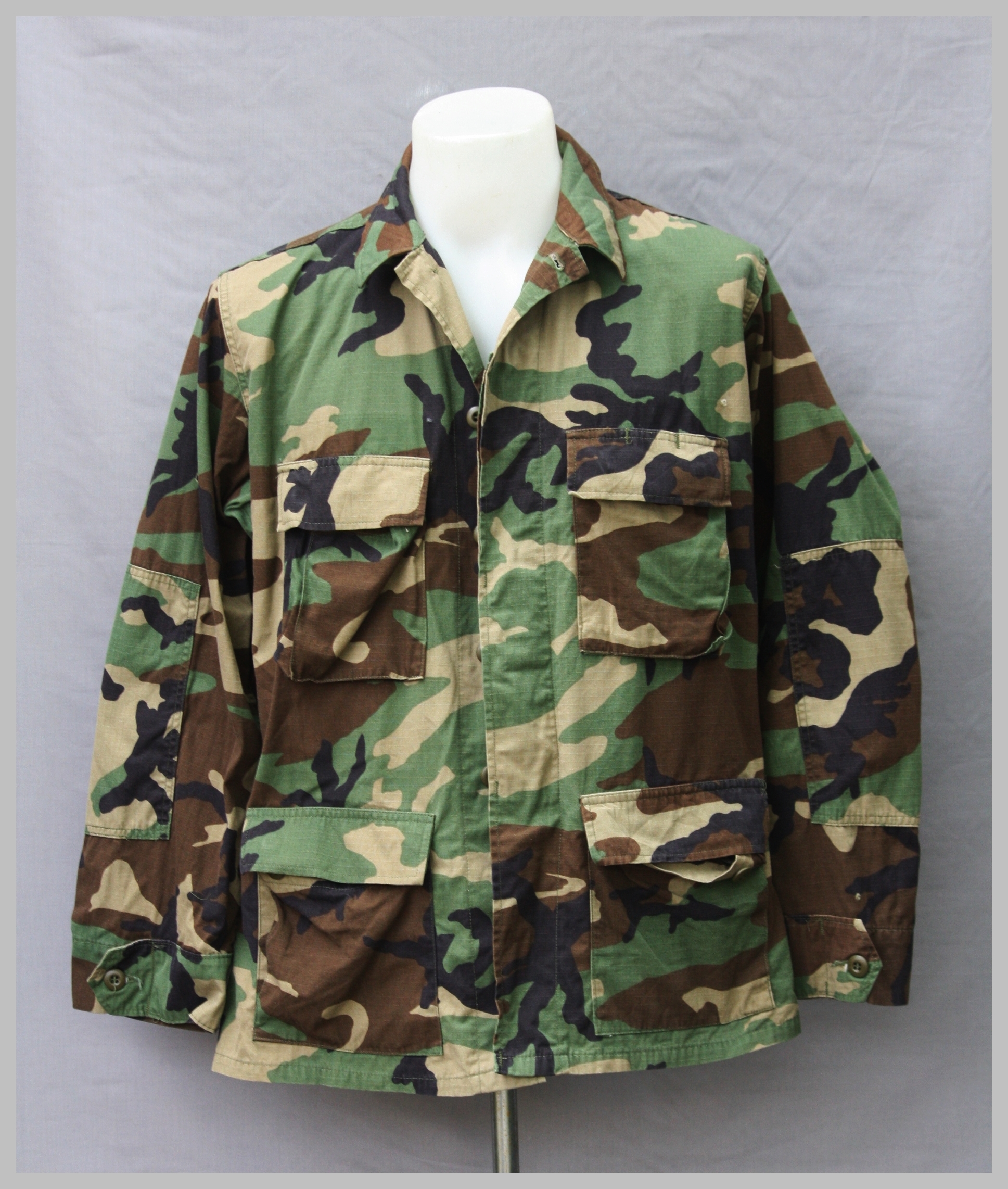 เสื้อทหารสหรัฐ M81