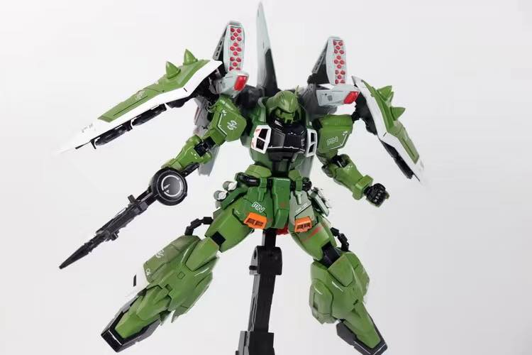 MG 1/100 Blaze Zaku Phantom [Huanying]