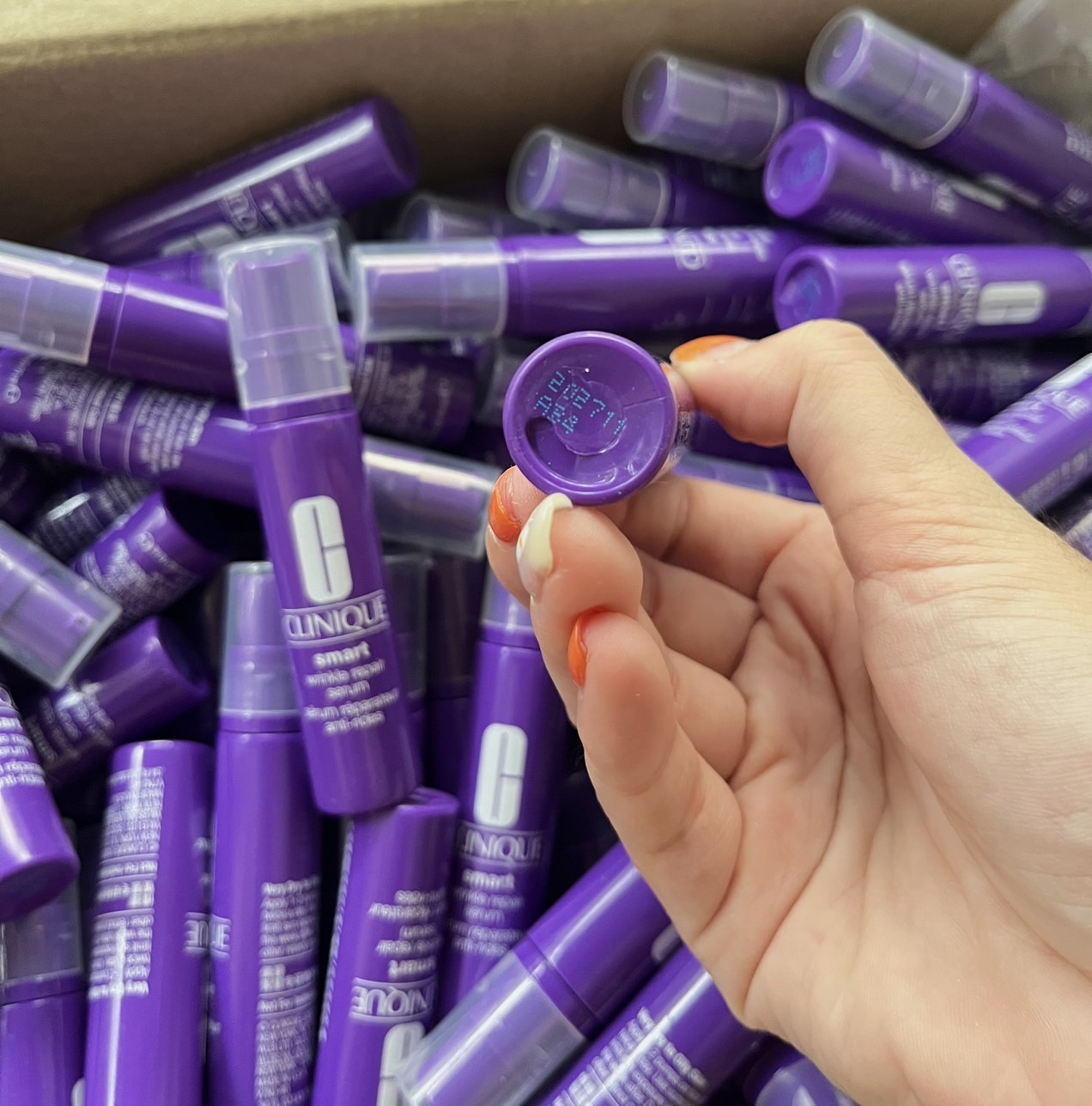 (1ขวด) Clinique Smart Clinical Repair Wrinkle Correcting Serum *10ml (No Box) เซรั่มแอนตี้เอจจิ้งเข้มข้น ดูแลริ้วรอย