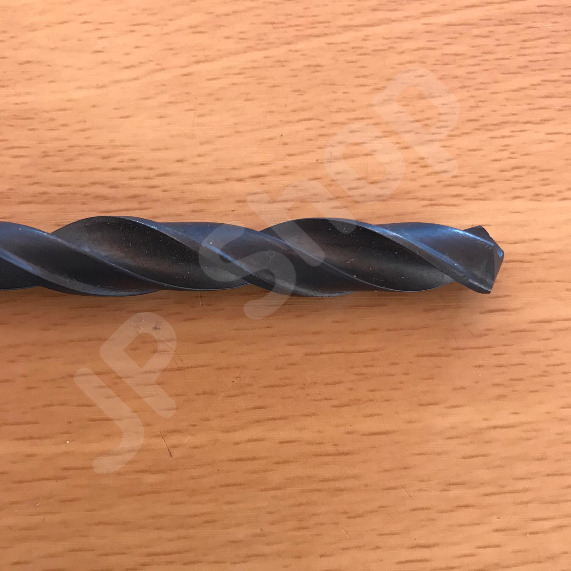 ดอกสว่านเจาะเหล็ก ขนาด 12 มม สนใจสั่งได้นะคะ. #0240