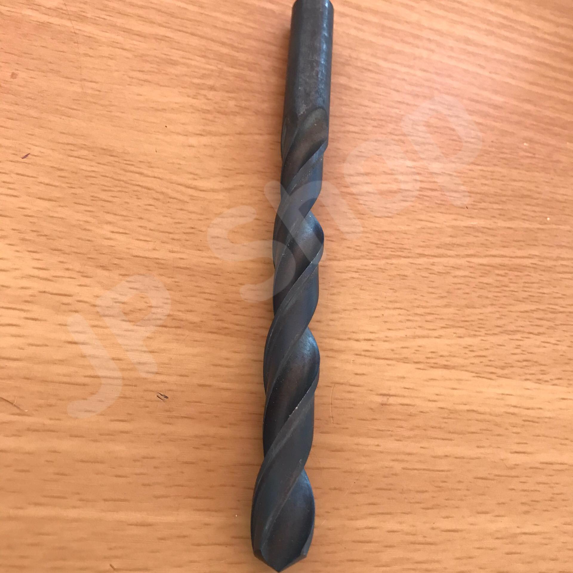 ดอกสว่านเจาะเหล็ก ขนาด 12 มม สนใจสั่งได้นะคะ. #0240