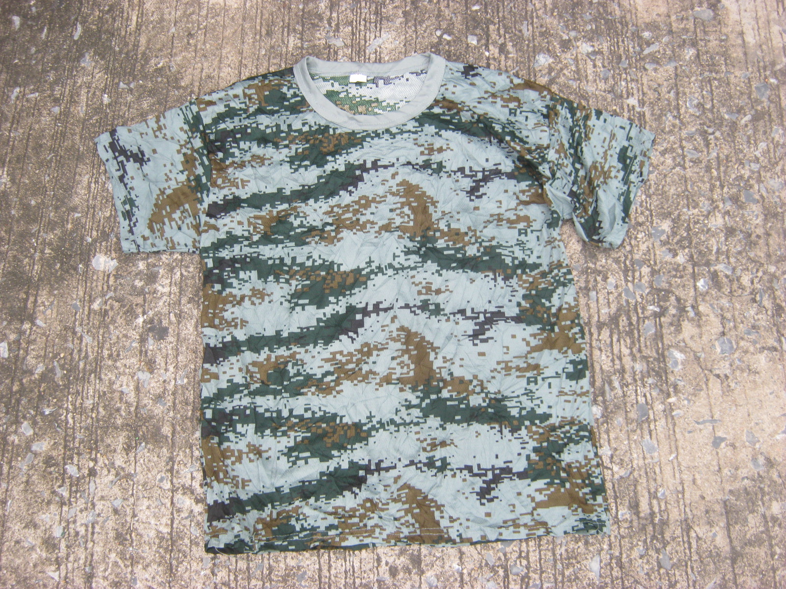 เสื้อยืดทหารกองทัพจีน