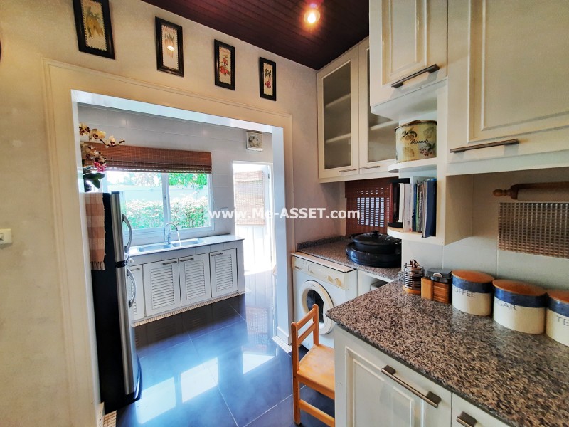 ขายบ้านเดี่ยว ม.นันทวัน วงแหวน-รัตนาธิเบศร์ ถ.ตลิ่งชัน-สุพรรณบุรี ต.เสาธงหิน อ.บางใหญ่ นนทบุรี ต้นโครงการ ติดสวนสาธารณะ หน้าบ้านไม่ชนใคร / พื้นที่ 2 ชั้น 146.7 ตารางวา