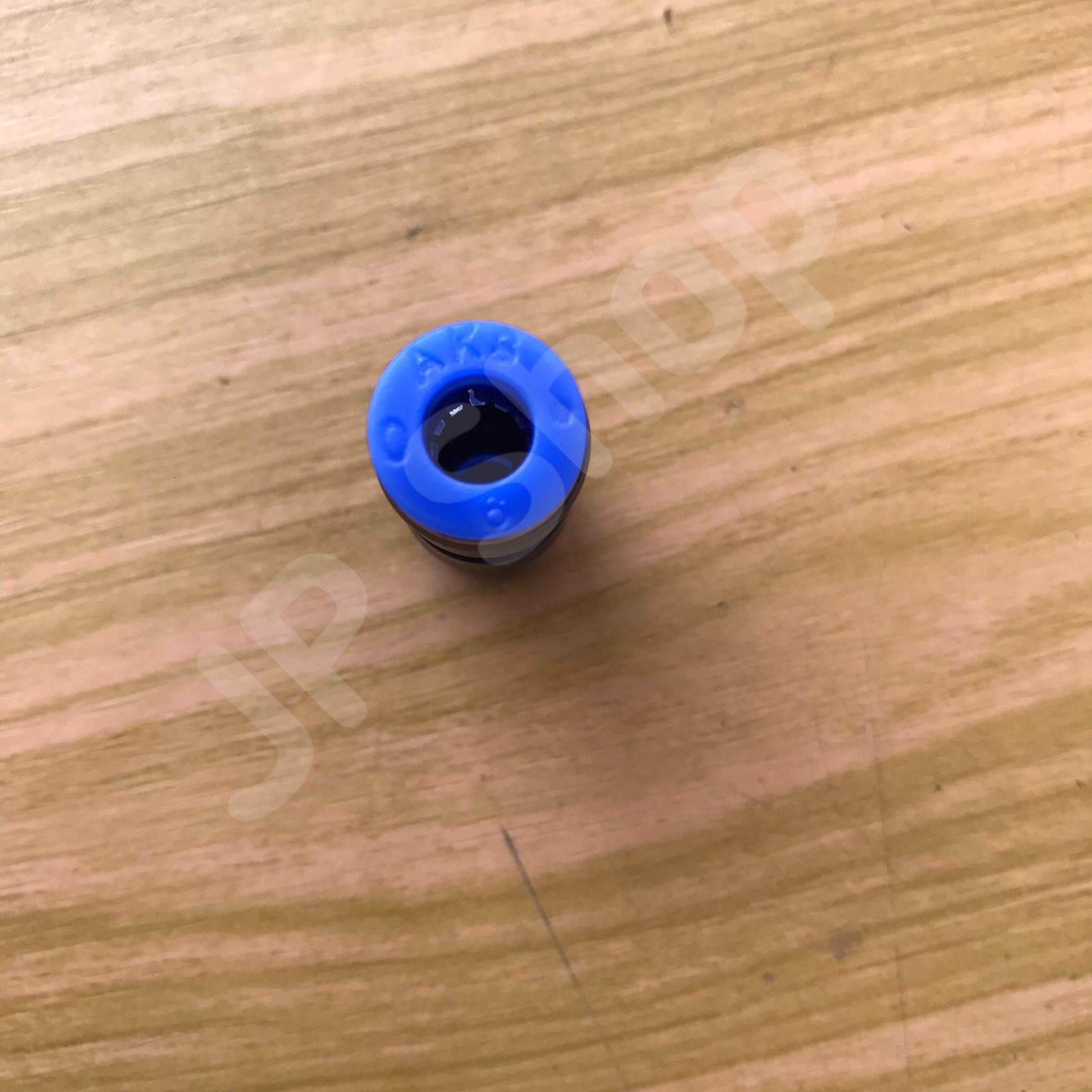 ข้อต่อลมต่อตรง ฟิตติ้งเมติกส์แบบตอตรง ขนาด 06 มม. ใช้กับสายลม 06 มม. แพค 10 ตัว ข้อต่อ PU 06 #0306