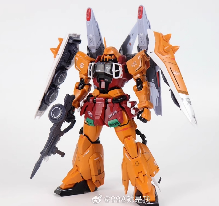 MG 1/100 Blaze Zaku Phantom Heine [Huanying]