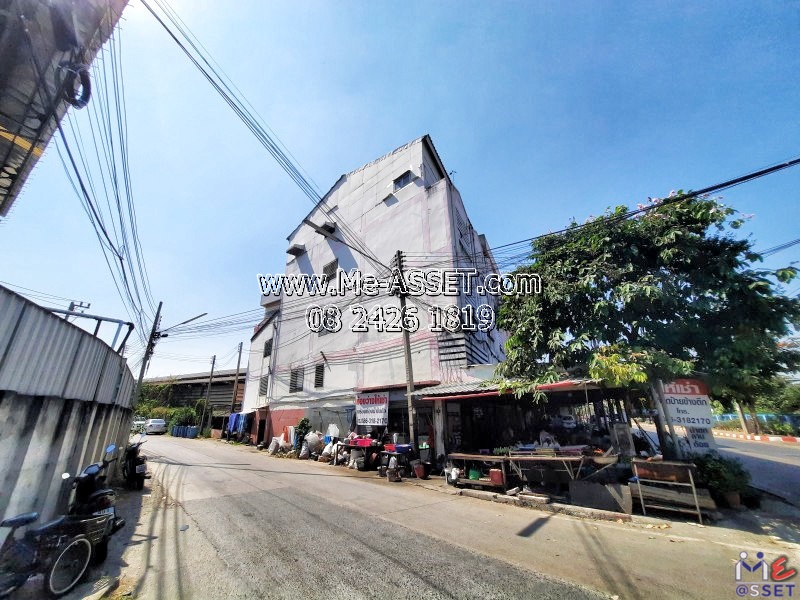 ขายอาคารพาณิชย์ พร้อมกิจการหอพัก 135 ห้อง ย่าน ซอยใจเอื้อ บางขะแยง อำเภอเมืองปทุม : ซ.ใจเอื้อ 1 : 10 คูหา 5 ชั้น 232.3 ตร.วา