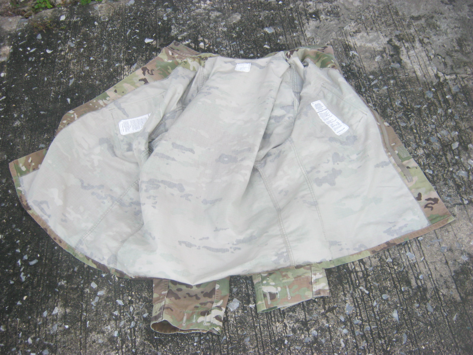 เสื้อทหารสหรัฐ Medium Regular